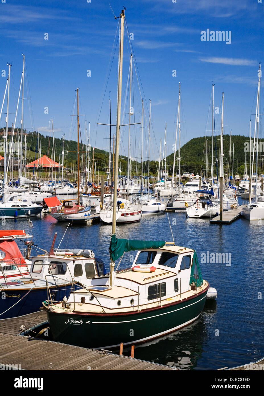 Inverkip marina boats yachts hires stock photography and images Alamy