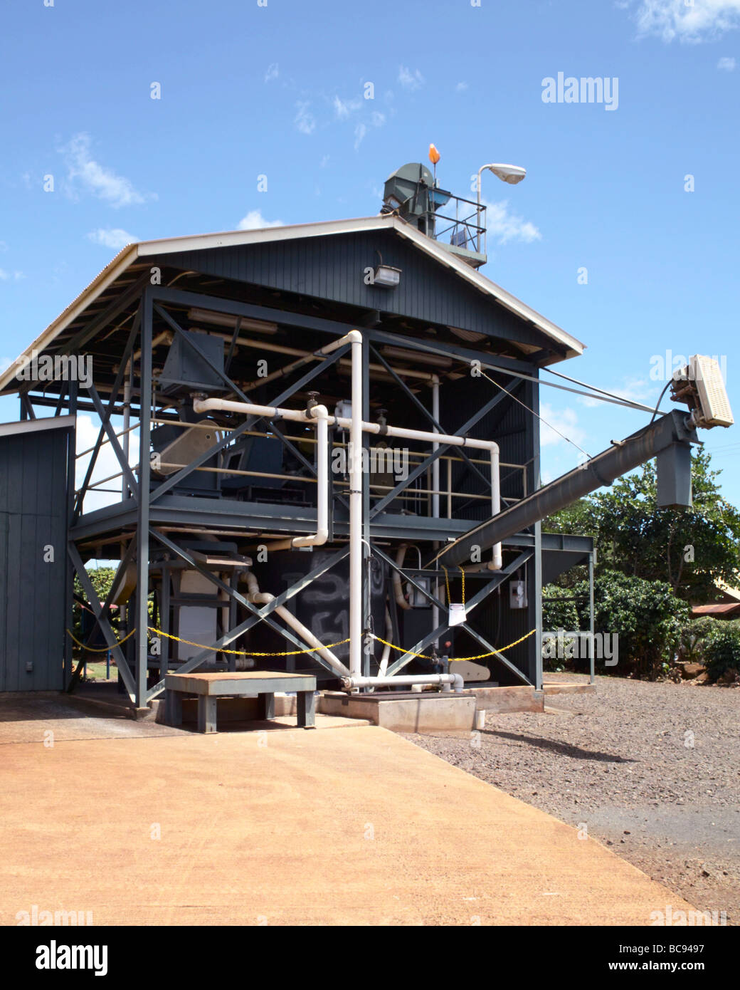 Coffee processing machinery hires stock photography and images Alamy