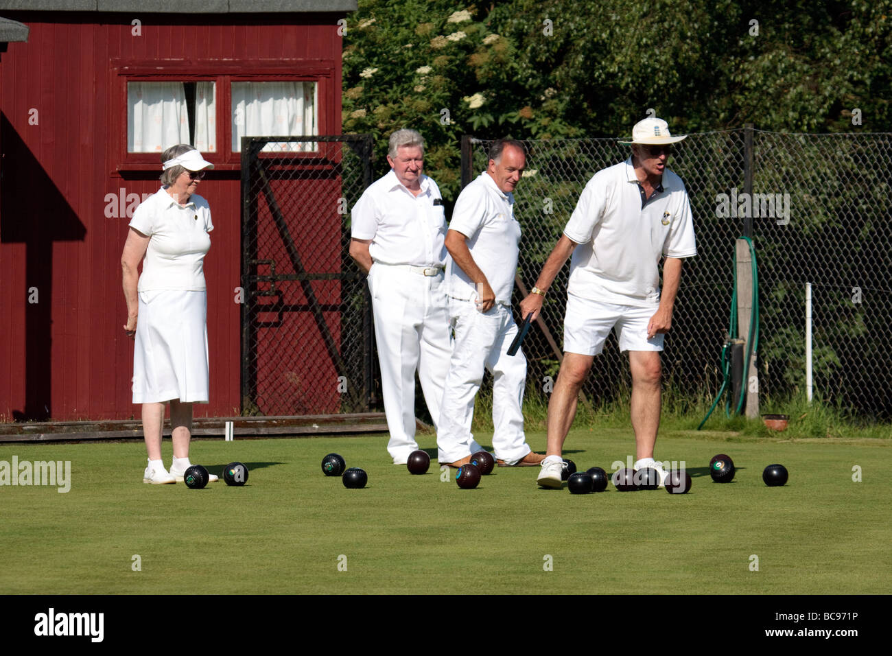 Lawn bowls match at Colemans Hatch East Sussex Stock Photo Alamy