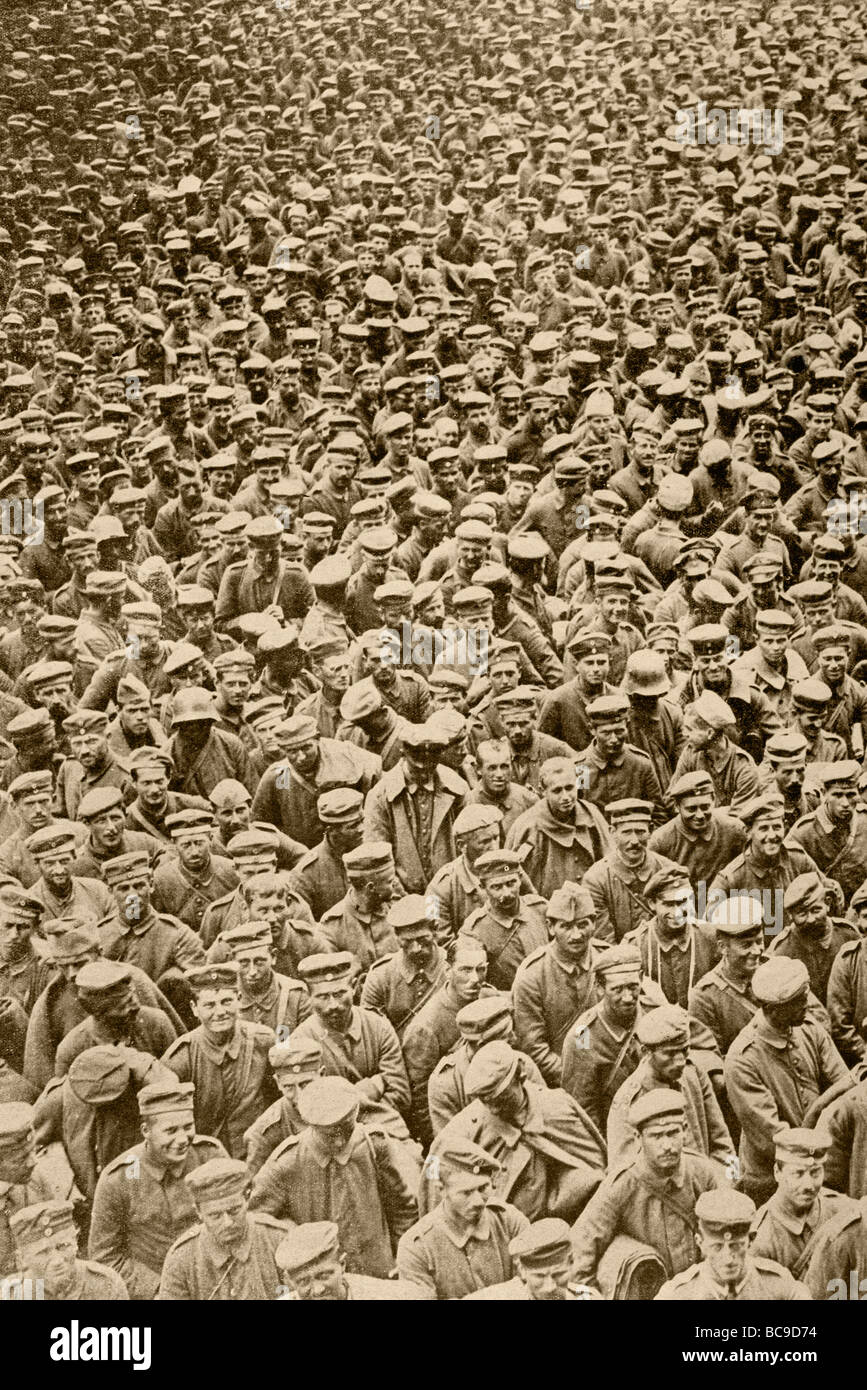 German prisoners of war taken by British troops at the beginning of the Second Battle of the Somme. Stock Photo