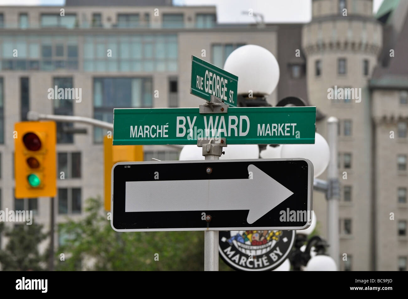 Street sign - directions to ByWard Market, Ottawa Canada Stock Photo