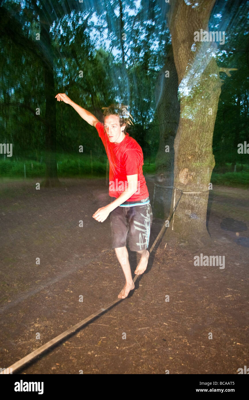 Slack lines hi-res stock photography and images - Alamy