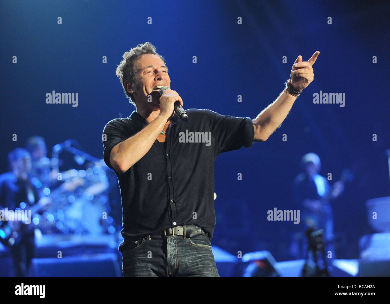 Bruce Springsteen on stage at Glastonbury 2009 Stock Photo Alamy