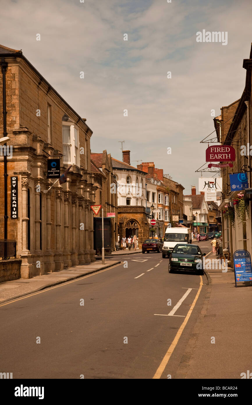 Cheap street sherborne hires stock photography and images Alamy