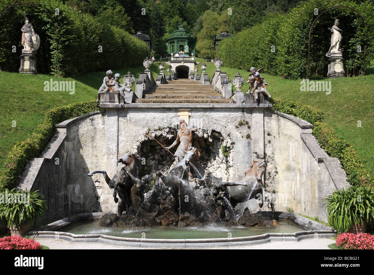 33+ Schloss Linderhof Garten, Der umsatz und ihr browserverlauf haben