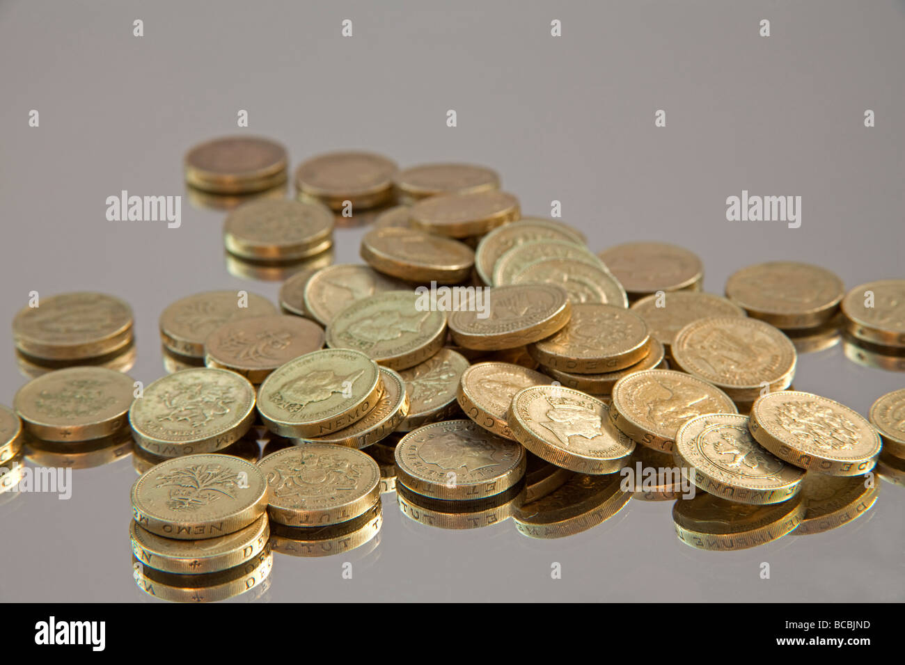 One pound coins Stock Photo - Alamy