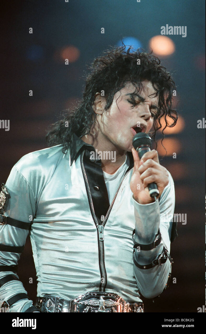 Michael Jackson in concert at Wembley 15th July 1988 Stock Photo