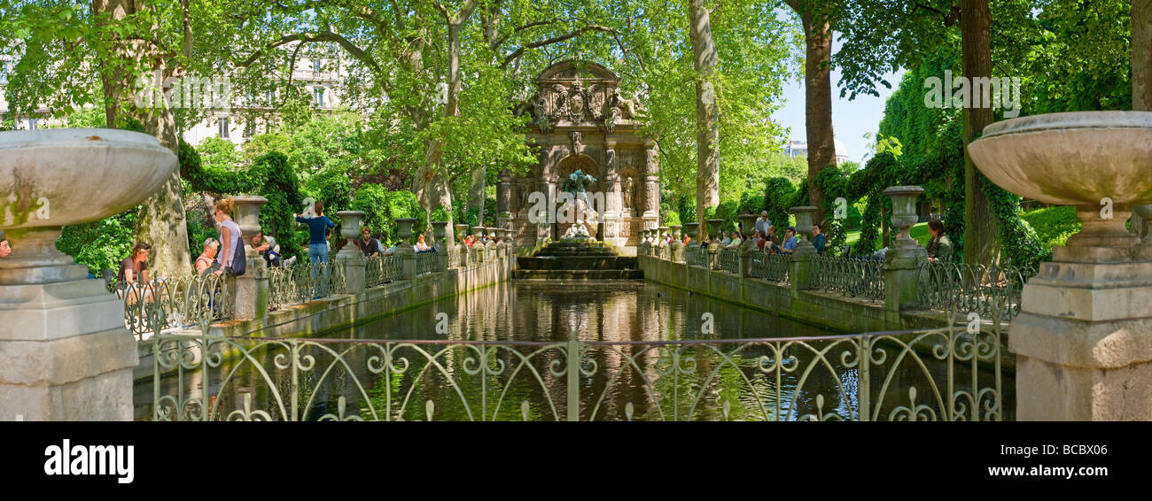 France, Paris, Jardin du Luxembourg, Medici Fountain Stock Photo