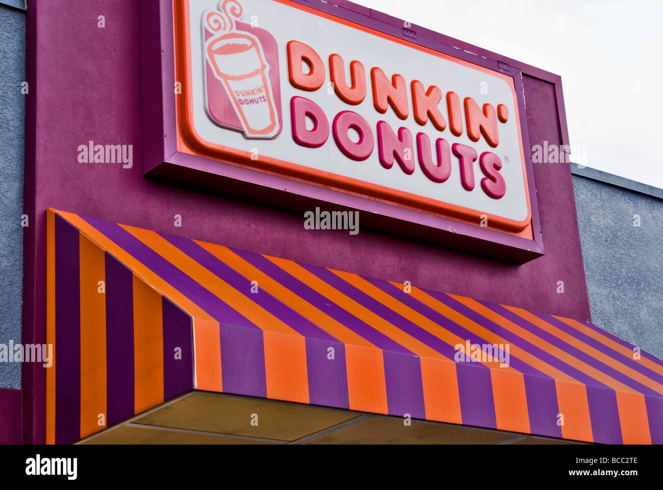 Dunkin donut sign hires stock photography and images Alamy