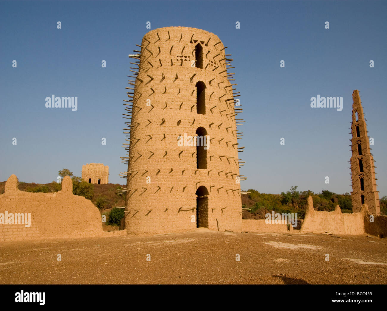Burkina Faso. Sahel. Town of Bani. Sudanese style mosques.Minarets. Stock Photo