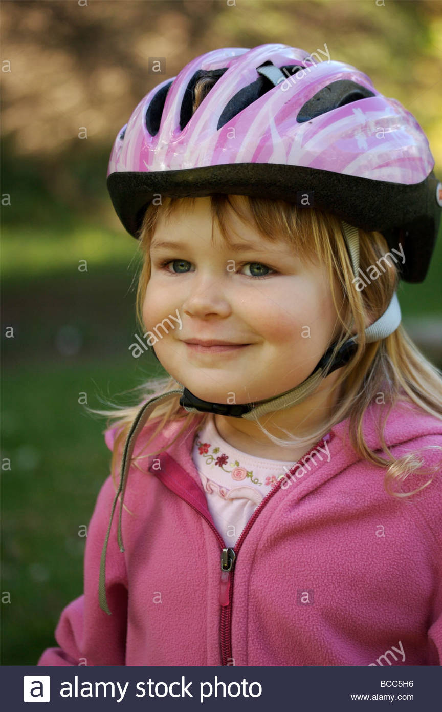 helmet for 3 year old