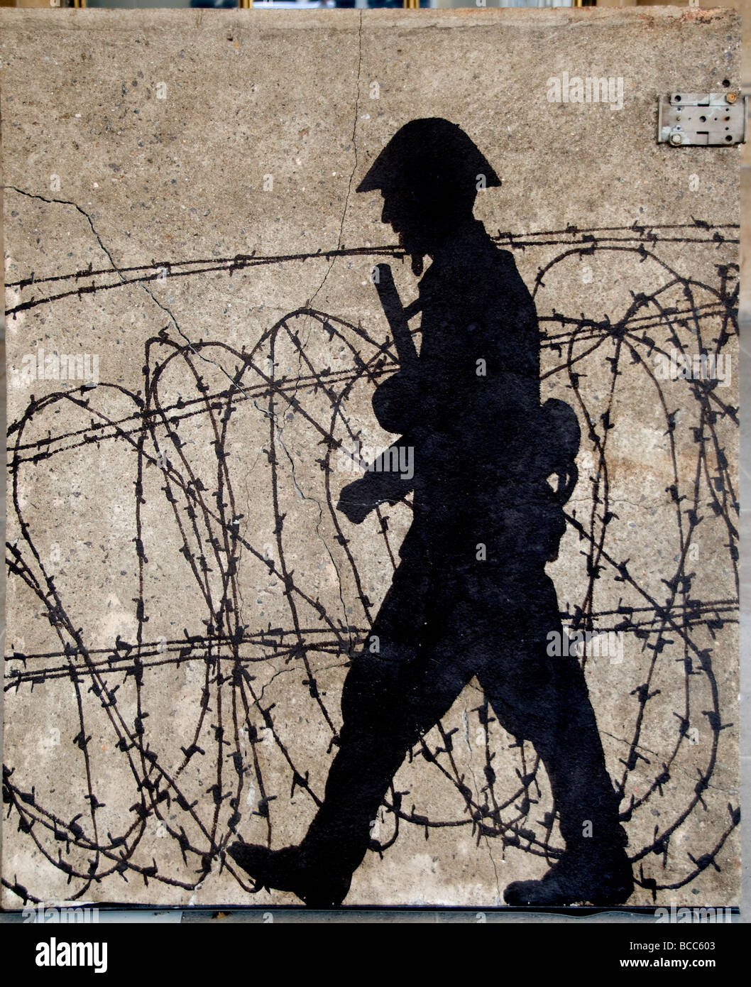 West iron curtain hires stock photography and images Alamy