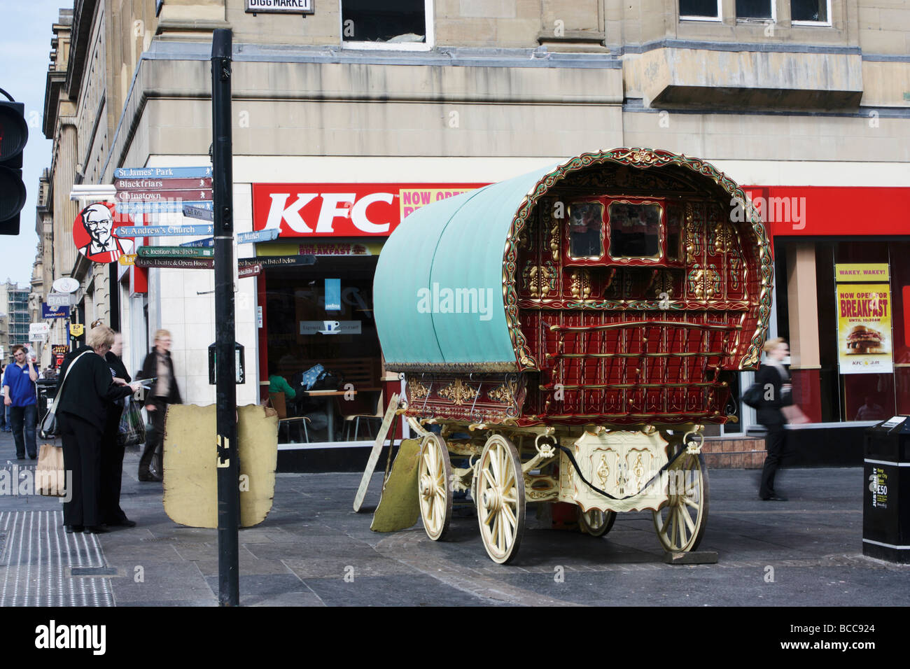 Fortune teller's caravan near Bigg Market in Newcastle upon Tyne, England, United Kingdom, Europe Stock Photo