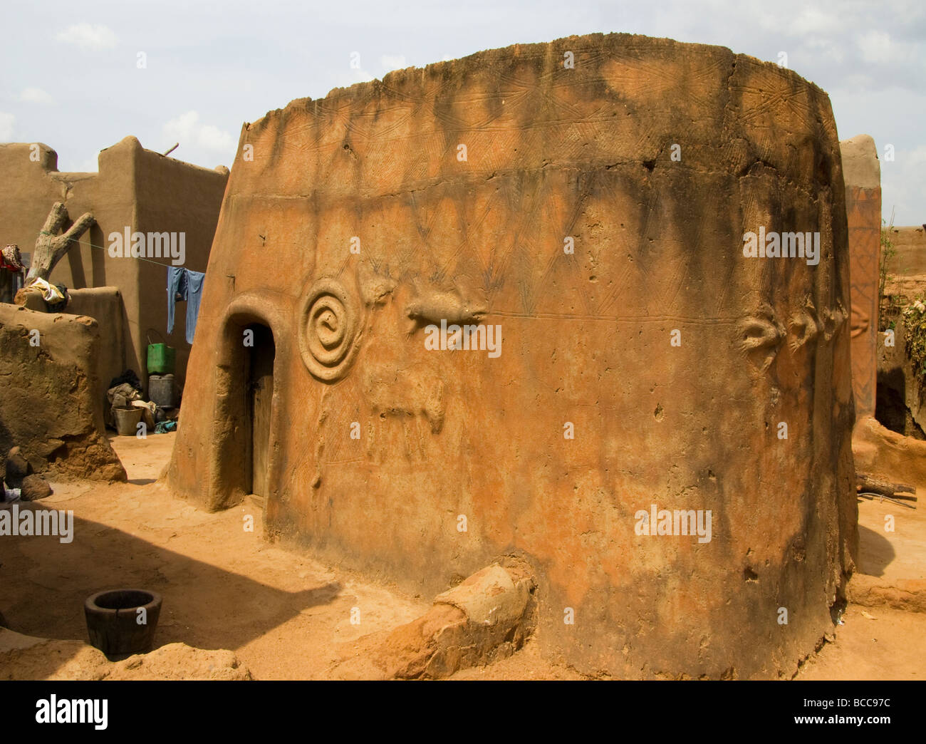 Burkina Faso. Gourounsi Country. Animist village of Tiebelé. Stock Photo