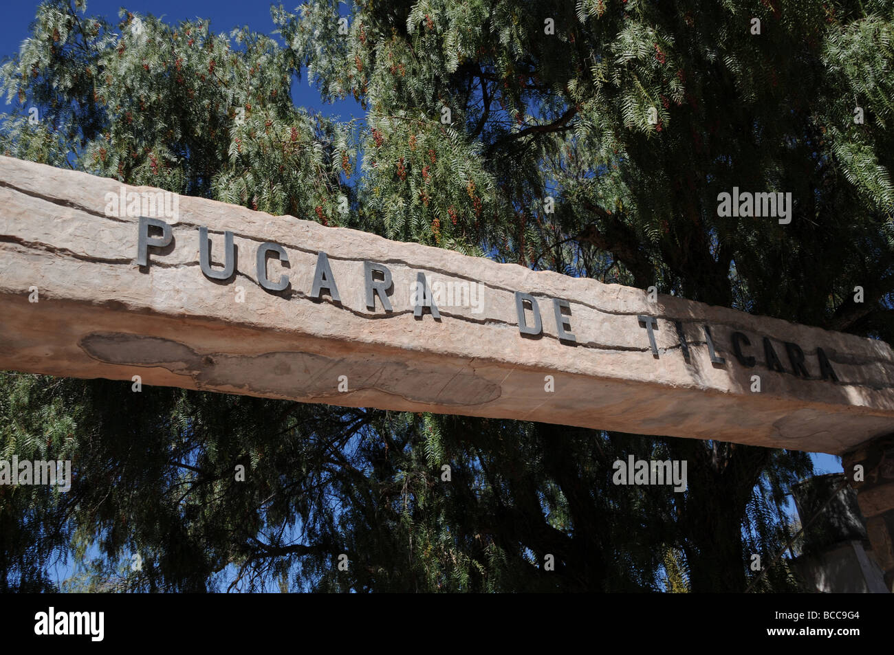 Wooden entrance sign - The Pucará de Tilcara, Tilcara, in the Argentine province of Jujuy Stock Photo