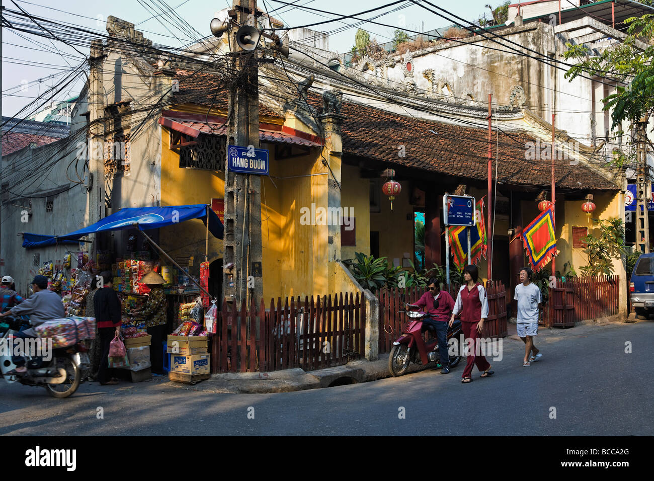 Front Of Bach Ma Temple In The Old Quarters Of Hanoi Stock Photo Alamy