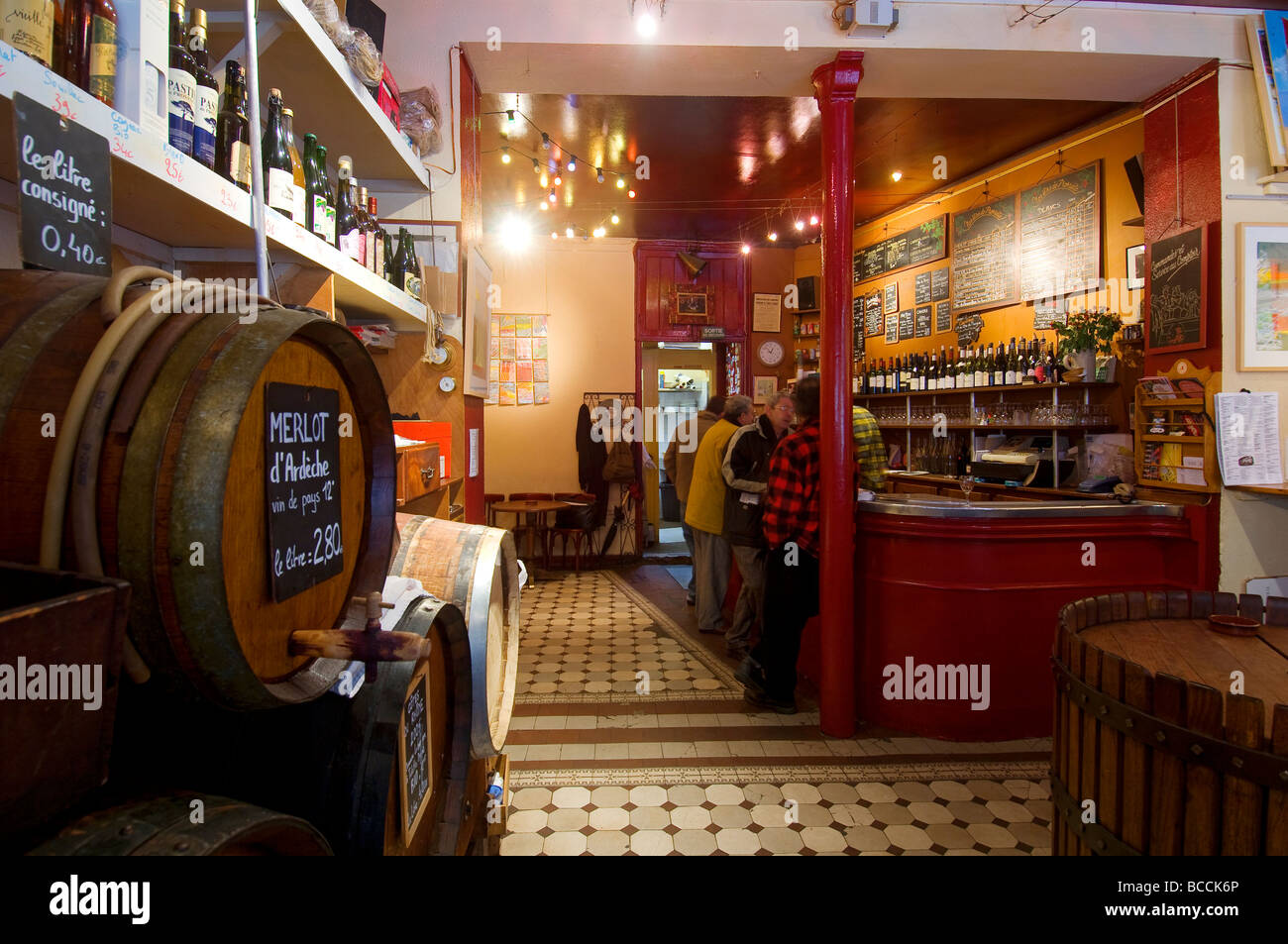 Le Baron Rouge 1 Rue Théophile Roussel 75012 Paris Le Baron Paris Stock Photos & Le Baron Paris Stock Images - Alamy