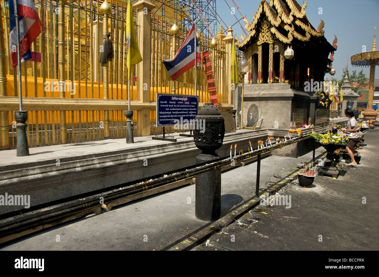 the incense burning altars at Lamphun's Wat Phra That Haripunjaya