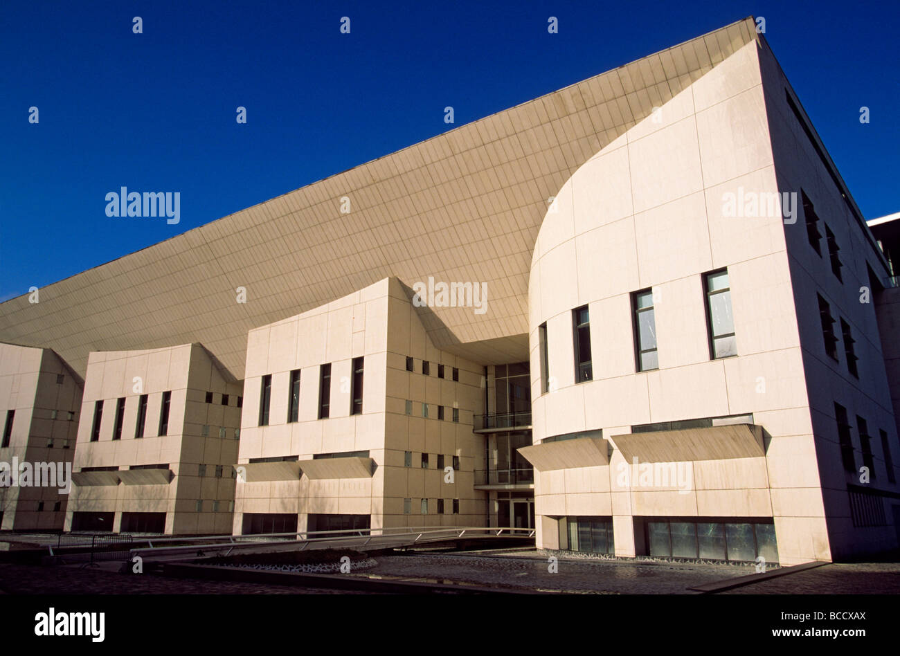 France, Paris, Parc de la Villette, Cite de la Musique, Conservatoire National Supérieur de Musique et de Danse de Paris Stock Photo - Alamy