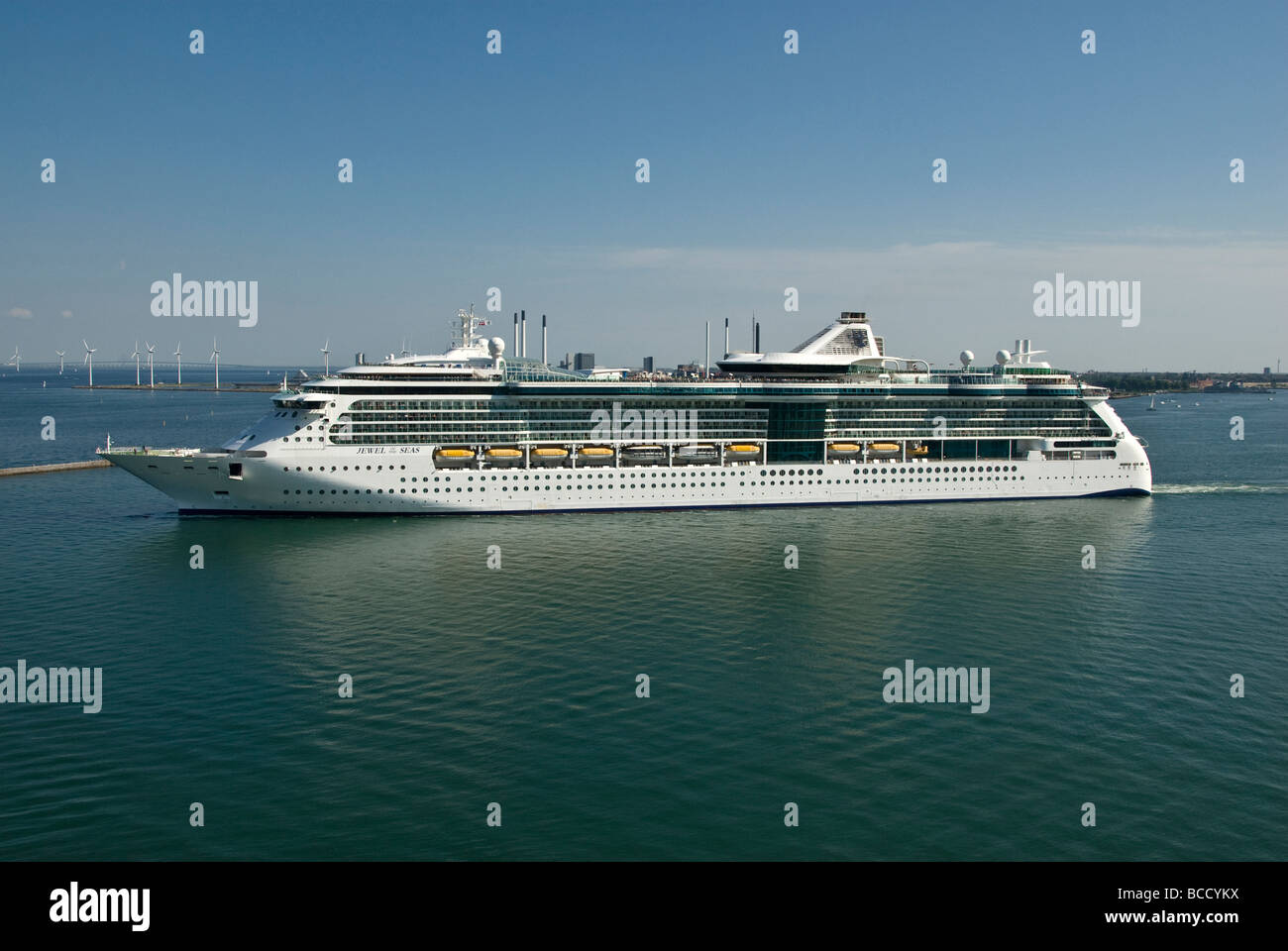 Jewel of the seas hi-res stock photography and images - Alamy