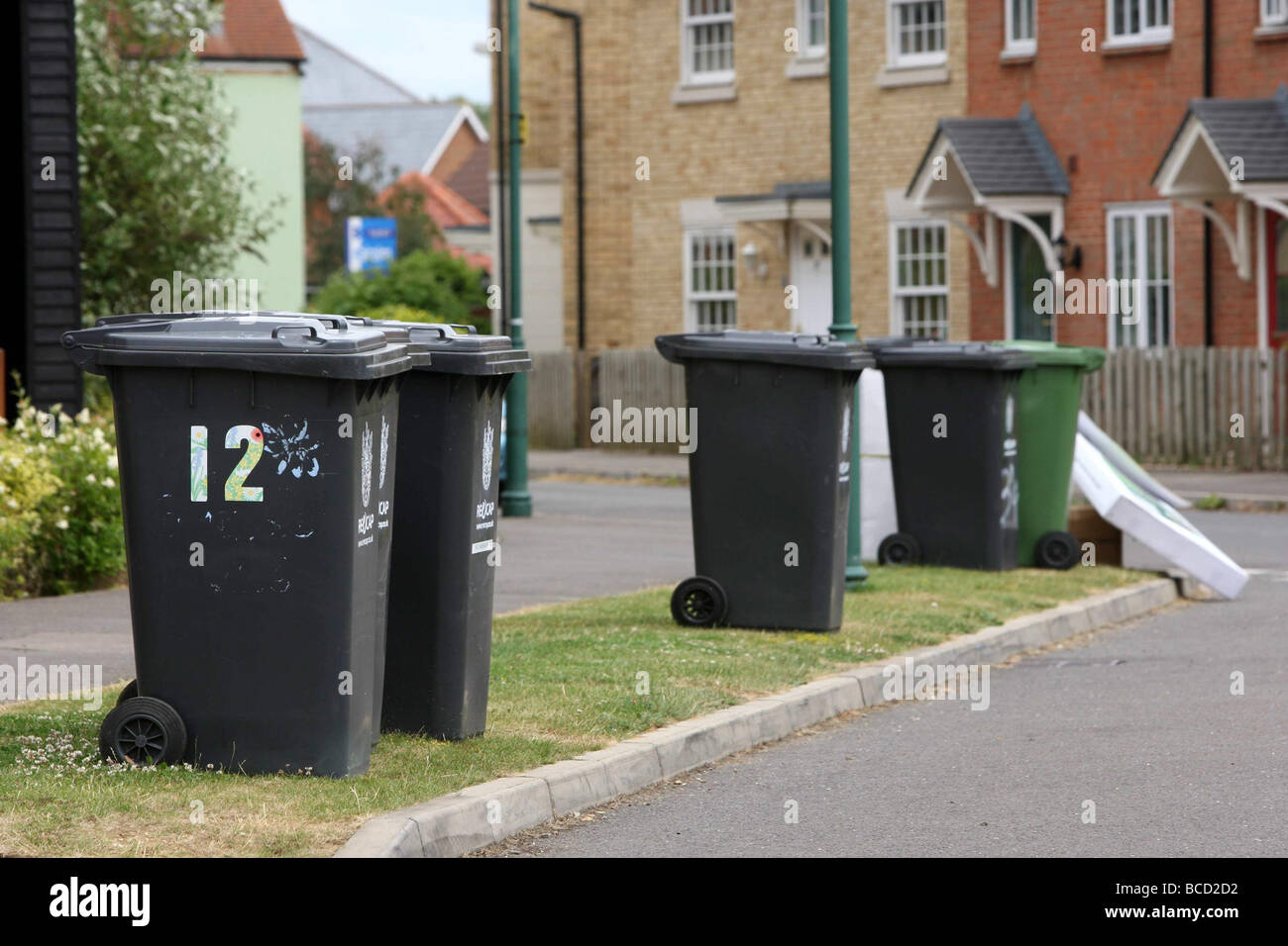 WHEELIE BINS OUTSIDE HOMES ON THE STREET Stock Photo Alamy