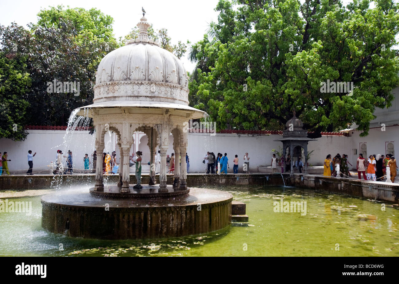 Fountain In Saheliyon Ki Bari Gardens Udaipur Rajasthan India Stock ...