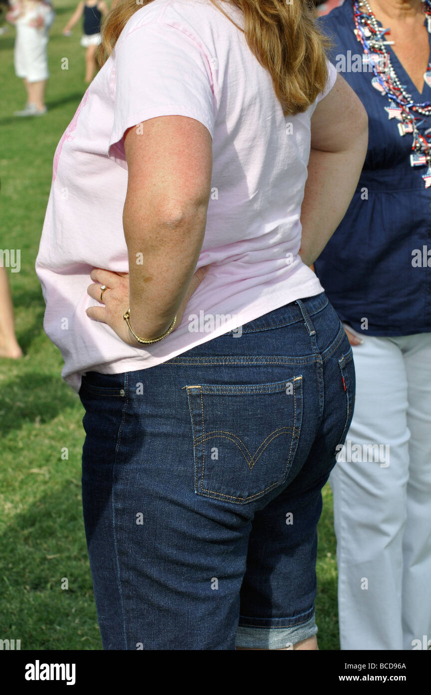 fat lady in jeans