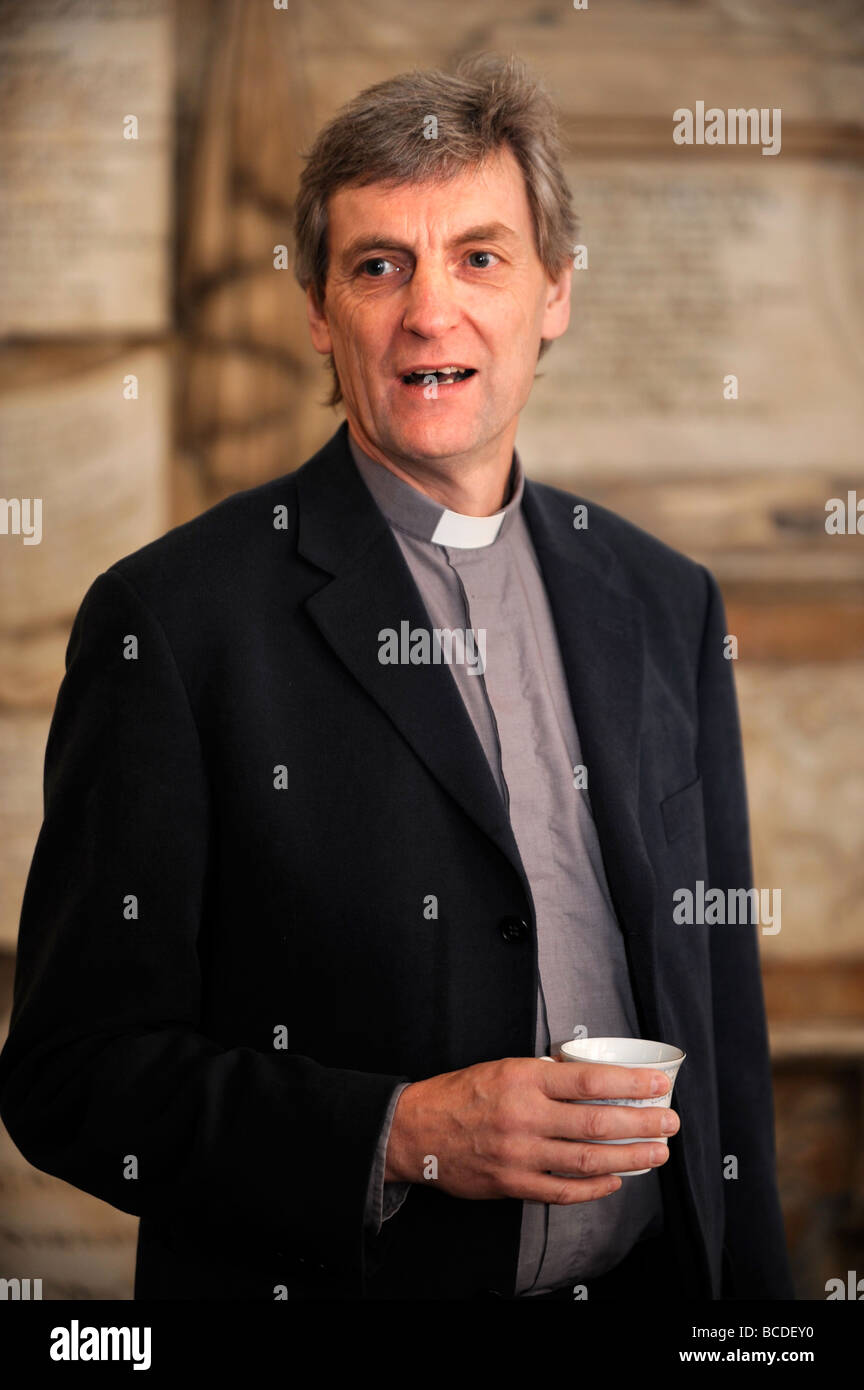 THE RECTOR REVEREND PREBENDARY EDWARD MASON AFTER A SERVICE AT BATH