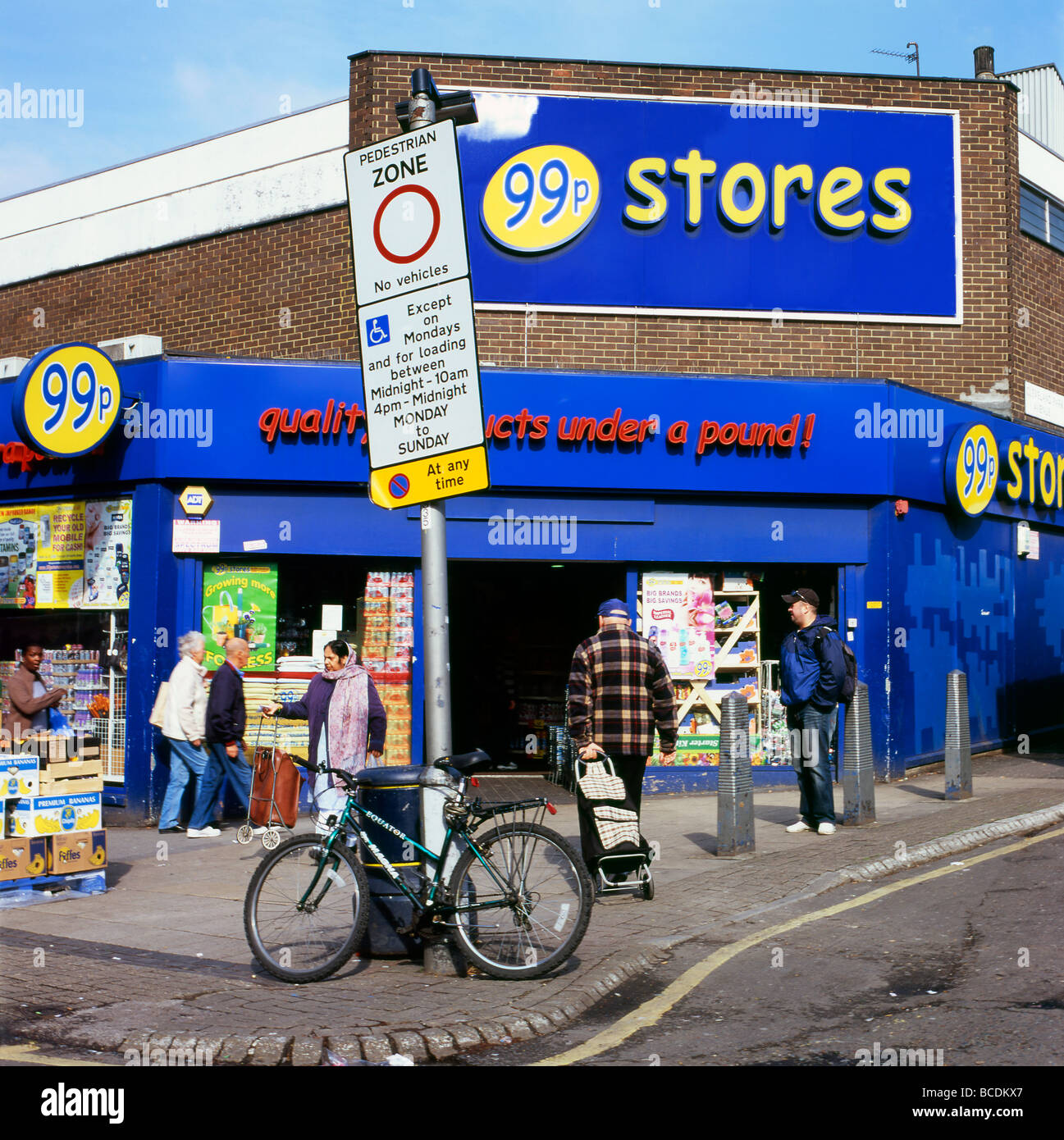 99p Stores a low cost supermarket in Walthamstow, London UK Stock Photo