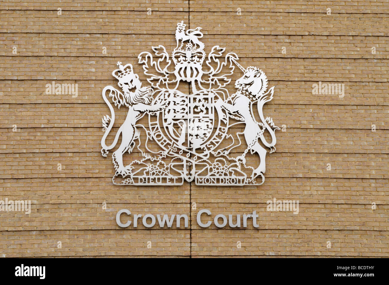 Crown Court  coat of arms  'Dieu et Mon Droit ' on the Crown Court Building in East Road Cambridge England UK Stock Photo