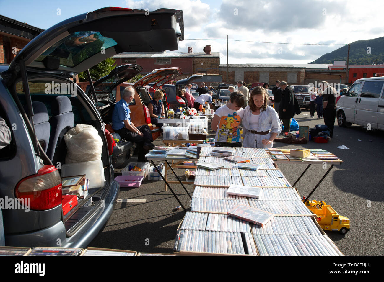 Car boot stalls hires stock photography and images Alamy