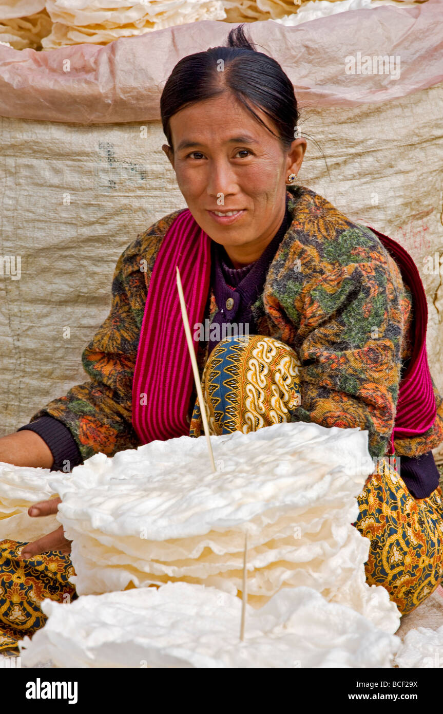 Myanmar Rice Cake Thin rice cakes hi-res stock photography and images - Alamy