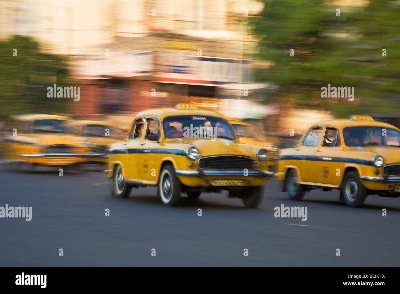 India, West Bengal, Kolkata, Calcutta, Yellow ambassador taxis Stock Photo