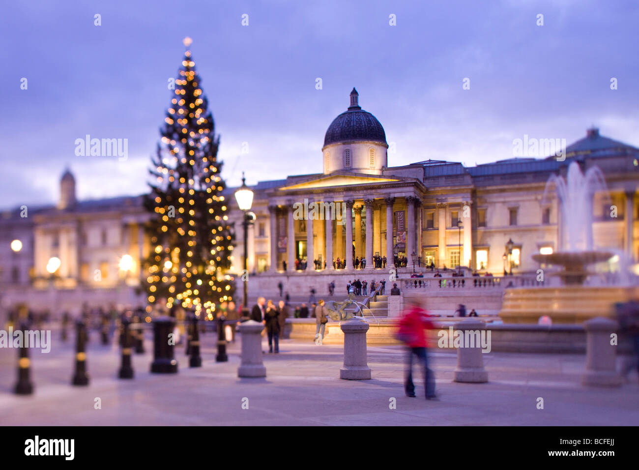 National Portrait Gallery & Trafalgar Square at Christmas, London, England Stock Photo