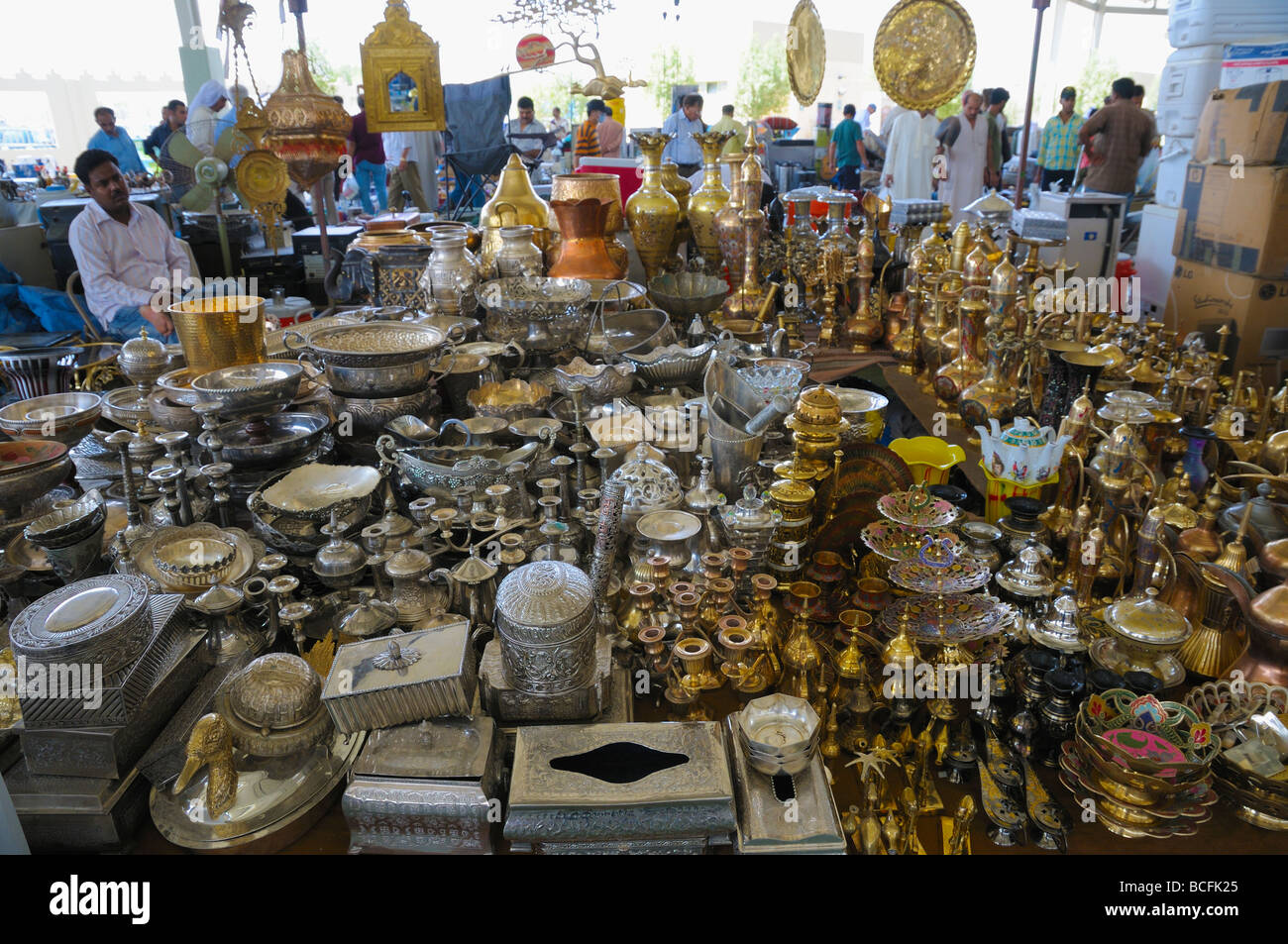 Friday market kuwait hires stock photography and images Alamy