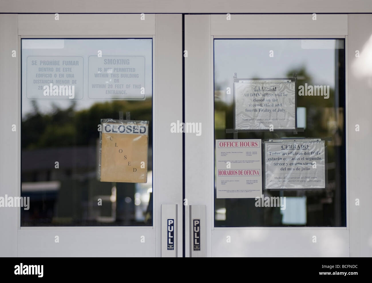 One of the 169 State Department of Motor Vehicle (DMV) offices closed on Friday due to the California budget crisis Stock Photo