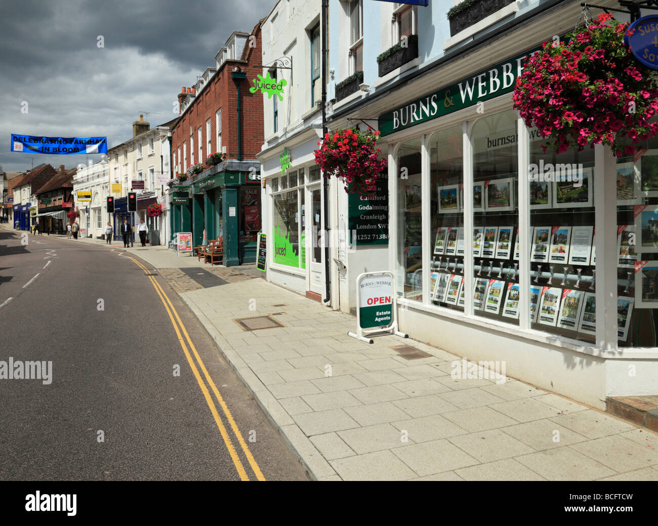 Shops in farnham surrey hires stock photography and images Alamy