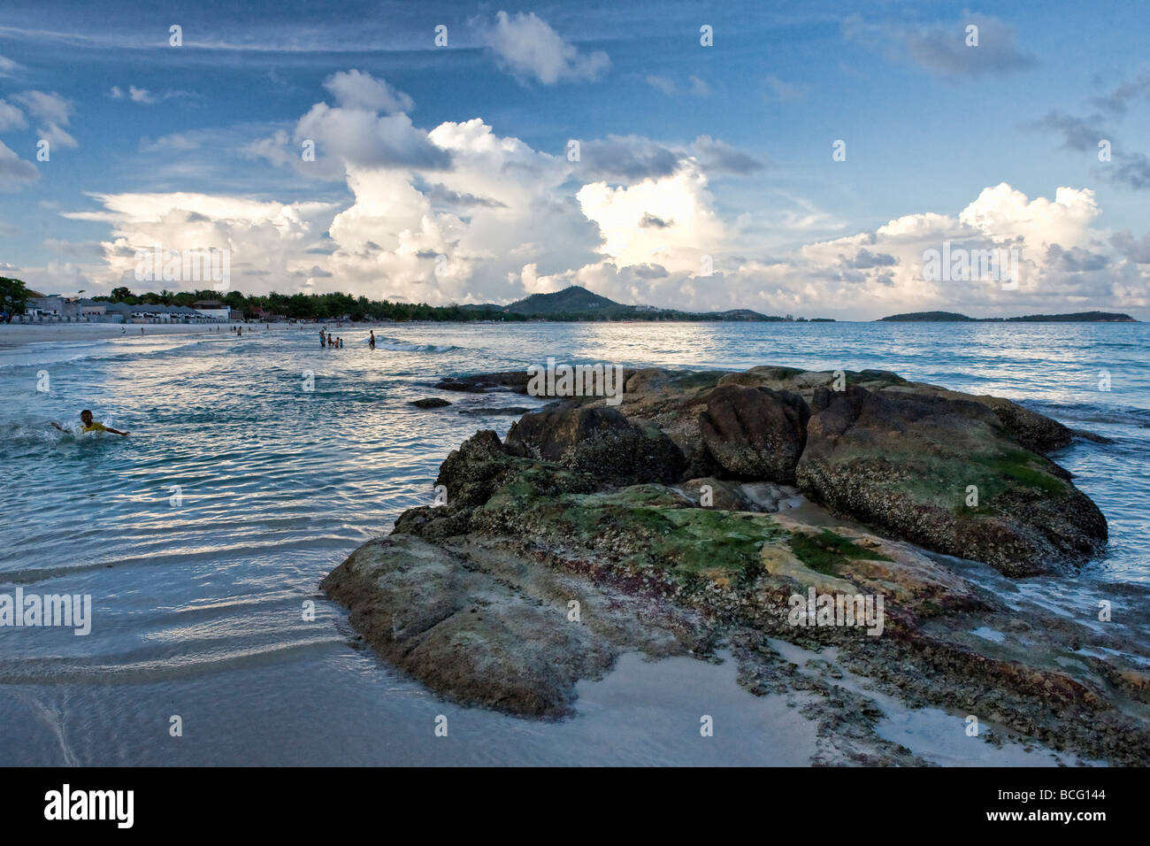 Chaweng Beach on Koh Samui at dusk Stock Photo - Alamy