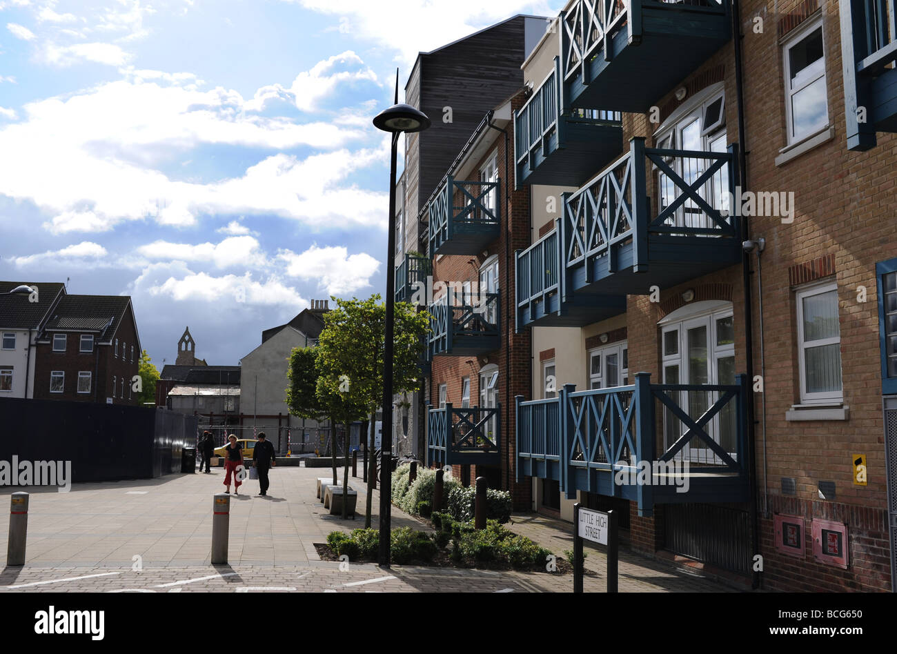 Ropetackle hires stock photography and images Alamy