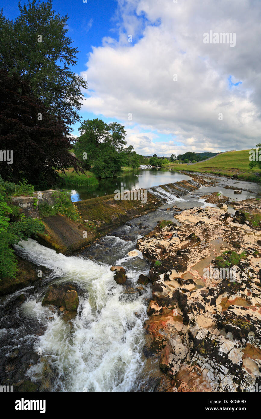 River Wharfe weir and Linton Falls near Grassington, Yorkshire Dales National Park, North Yorkshire, England, UK. Stock Photo