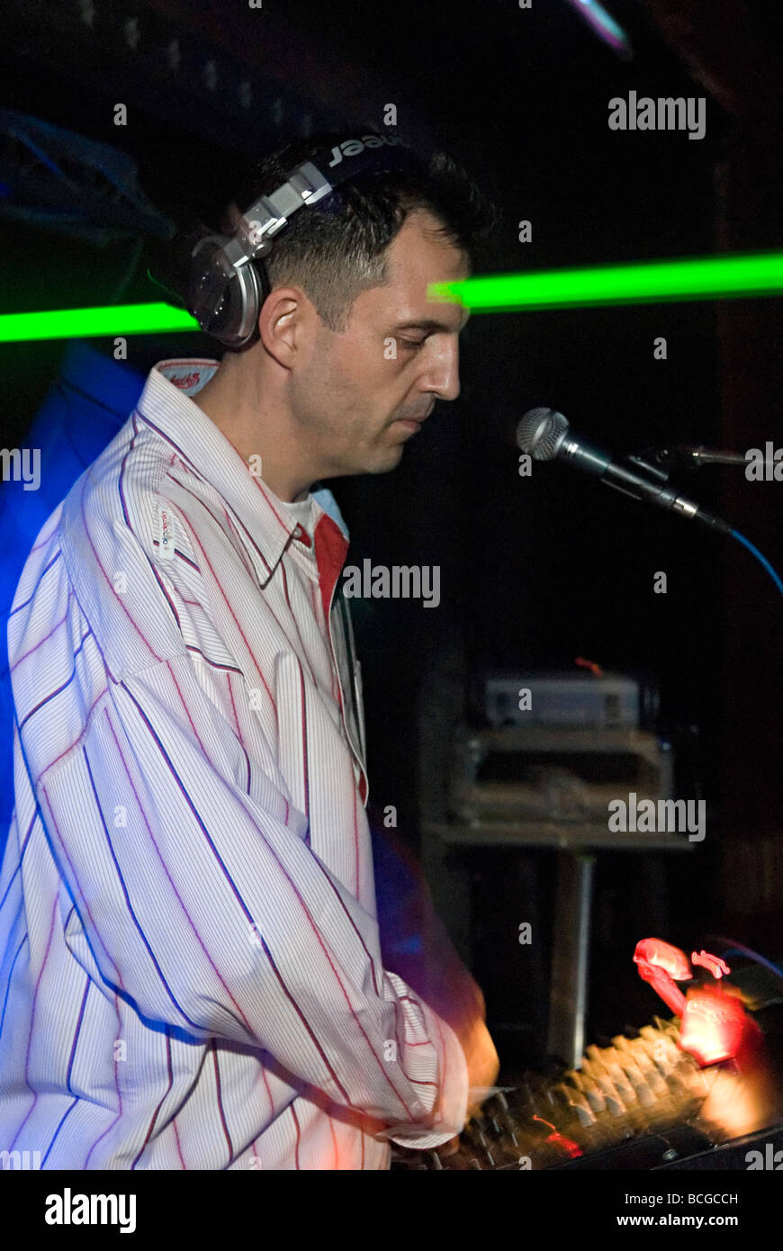 tim westwood bbc radio 1 hip hop dj adn well known supporter of uk hip hop  playing live in a night club Stock Photo - Alamy