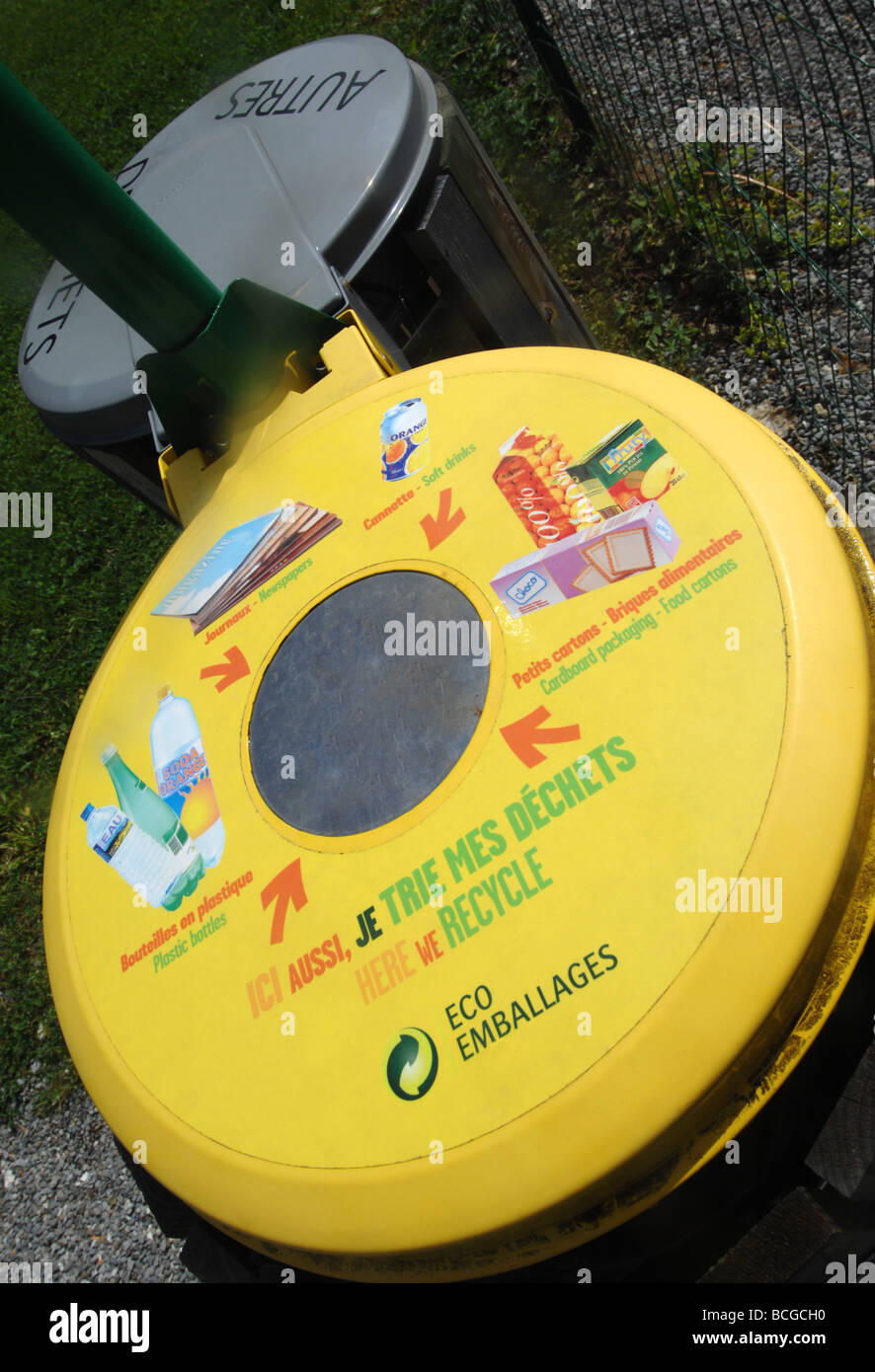 French recycling bins hires stock photography and images Alamy