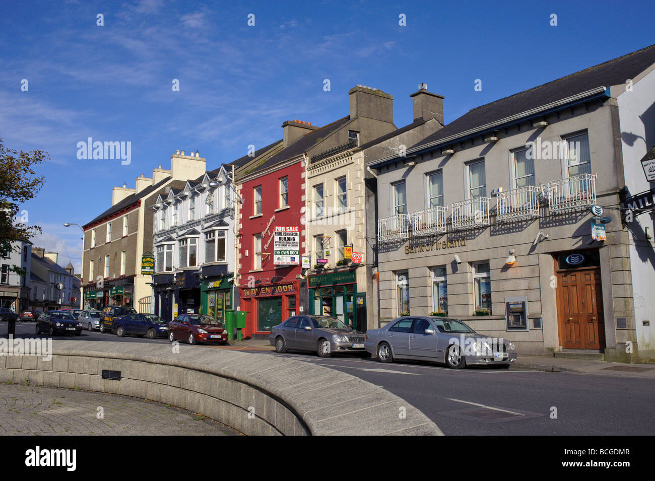 Donegal Town street scenes in Ireland Stock Photo - Alamy