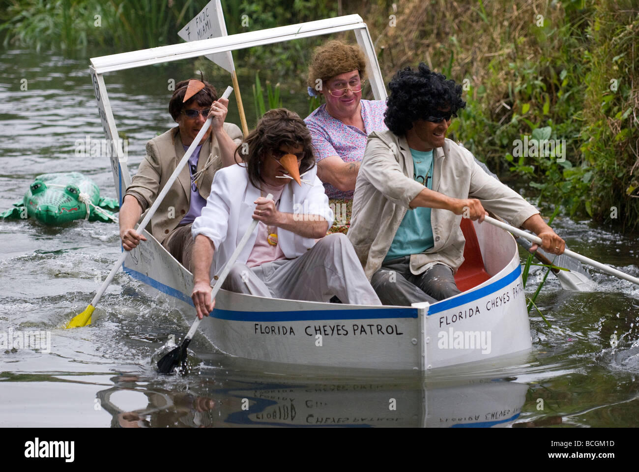 Funny raft hi-res stock photography and images - Alamy