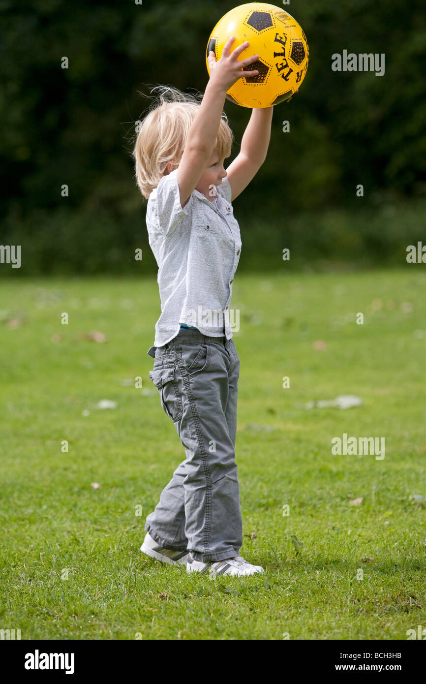 Play Bal Hi res Stock Photography And Images Alamy