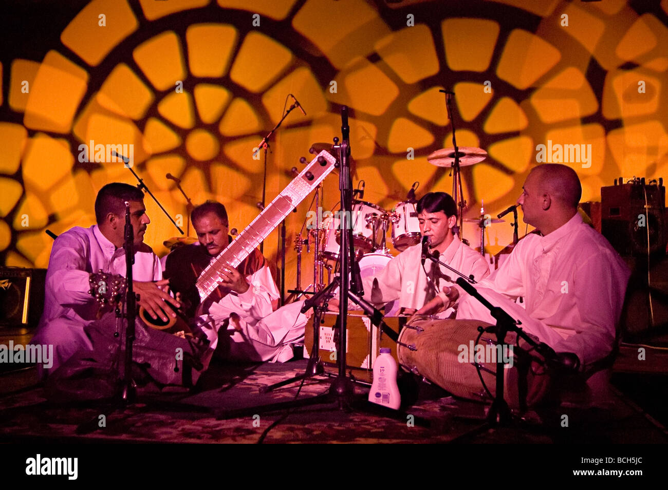 Qawwali hi res stock photography and images Alamy