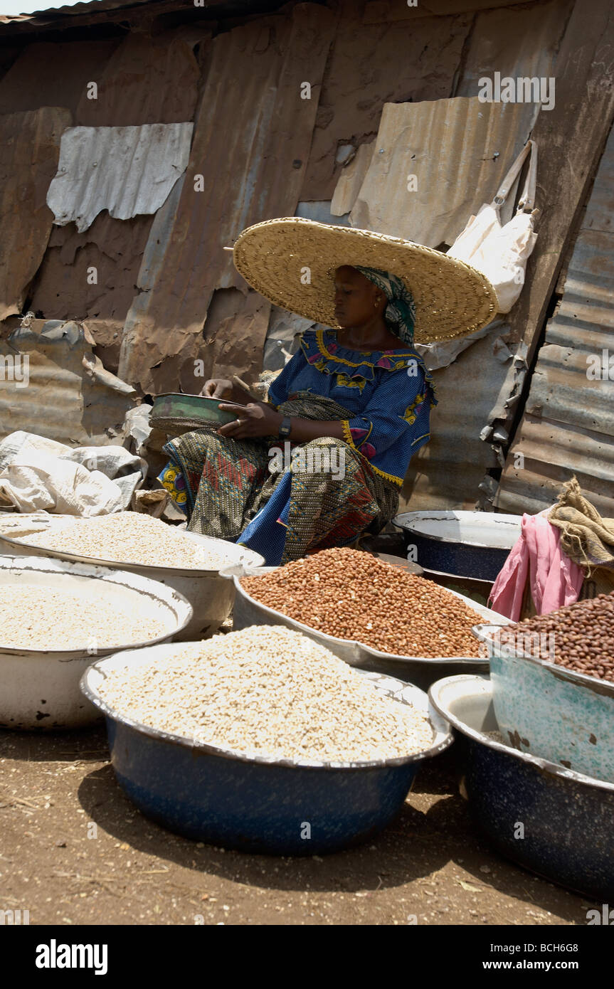 Women selling beans in market in Tamale Ghana Stock Photo Alamy