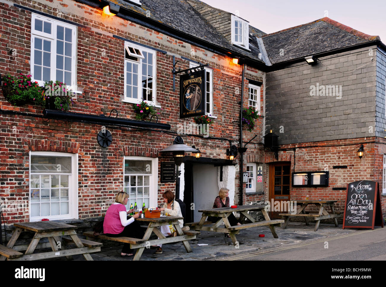 Old harbourside Inn, Padstow Stock Photo Alamy