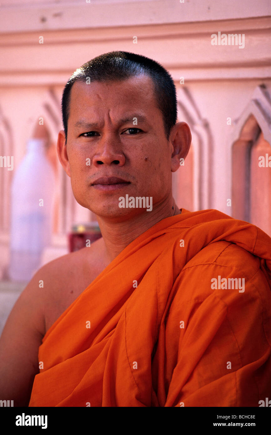 Buddhist Monk at Temple Wat Phra Pathom Chedi Nakhon Pathom Bangkok Thailand Stock Photo