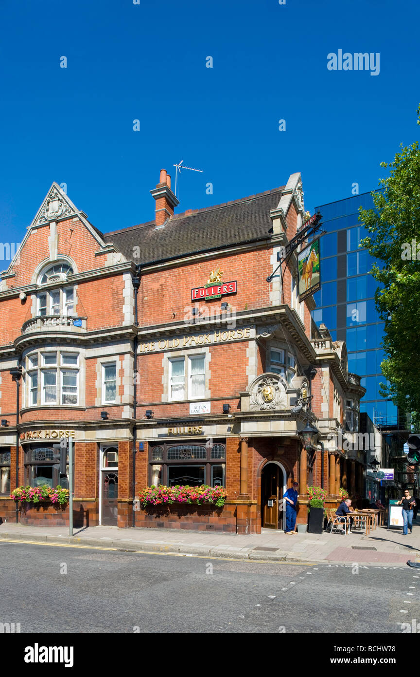 Chiswick london high road hires stock photography and images Alamy